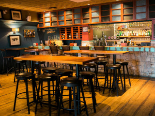 Globe Cafe & Tapas Bar