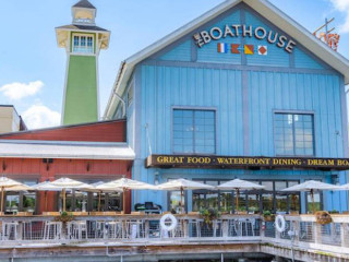 The Boathouse Tours