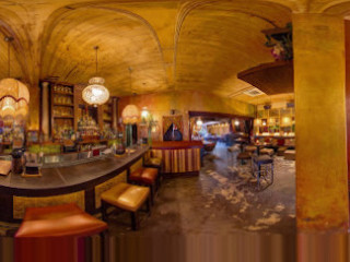 Asoka Restaurant, Bar And Lounge