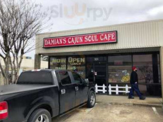 Damian's Cajun Soul Cafe