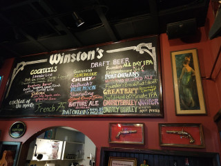 Winston's Pub Patio