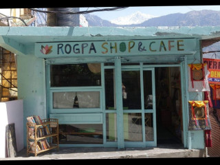Rogpa Shop and Cafe