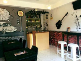 Lounge 22 Cafe-bistro