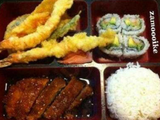 Raku Sushi Gourmet