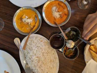 Indian Taj Cuisine