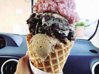 Bruster's Real Ice Cream