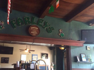 Farley's Irish Pub