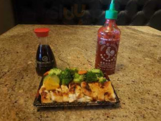 Laredo Salsa’s Sushi Grill