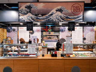 Maki Sushi Rolls Food Stand