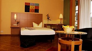 GHOTEL hotel & living Bonn