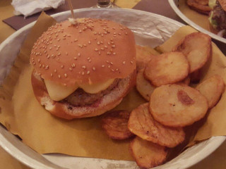 8/burger