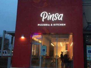 Pinsa Pizzeria Kitchen
