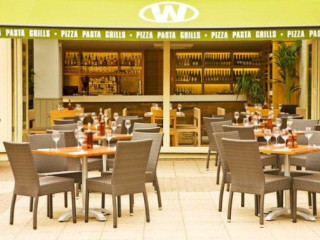 Wildwood Restaurant Bar