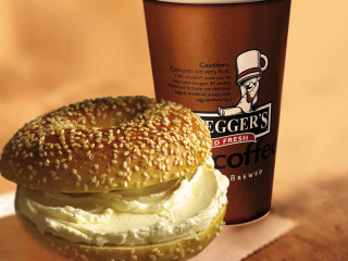 Bruegger's Bagels (w River Rd)