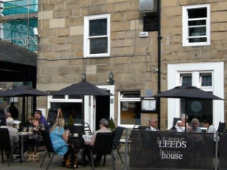 Leeds House Cafe