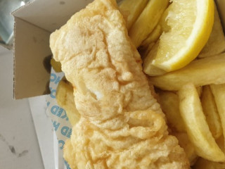 Hooked Fish Chips
