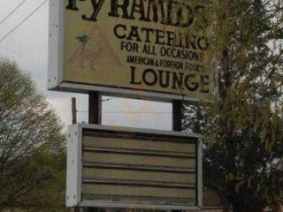 Pyramids Lounge