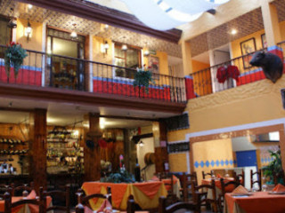 Centro Español Restaurante Tapas Bar Y Salón De Eventos Y Banquetes.