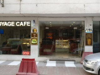 Cafe Vagabond