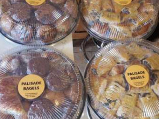 Palisades Bagels And Deli