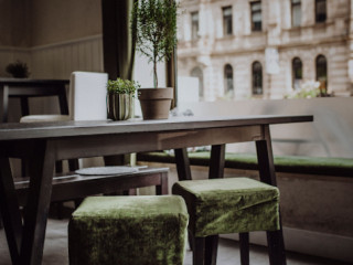 The Green Rooftop Café
