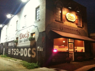 Doc's And Grill