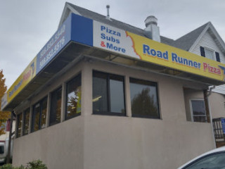 Road Runner Pizza