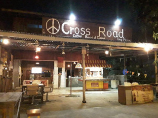 Cross Road Country Coffee Bar Restaurant