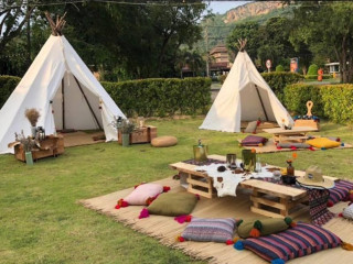 Glamping Eatery