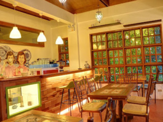 528 Ilawod Cafe