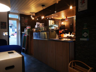 Shiela's Cafe Brasserie