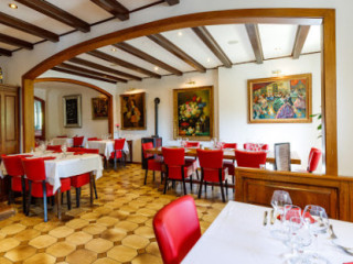 Au Soleil Restaurant