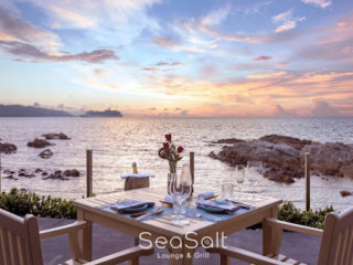 Sea Salt Lounge Grill