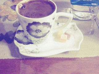 Aliye Teyze Kafe
