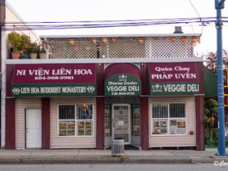 Dharma Garden Veggie Deli