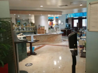 Al Dana Holiday Inn Riyadh Olaya