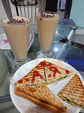 Cafe Creme Akola