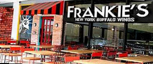 Frankie's New York Buffalo Wings Up Town Center
