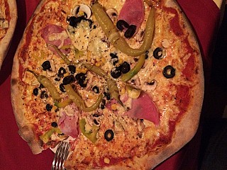 Pizzeria Anas