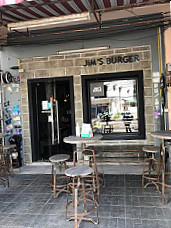 Jim's Burger Beers Pattaya