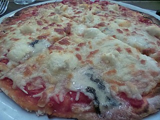 Le Messina Pizzeria