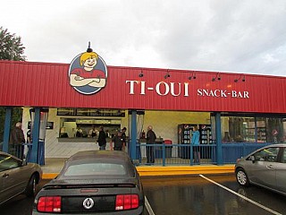 Ti-Oui Snack Bar