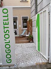 Gogol'ostello Literary Cafe