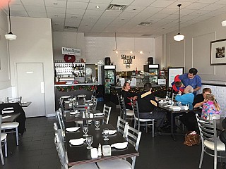 Roman Bistro and Catering