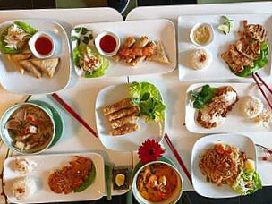 Van Lang Traditional Viet-thai Food