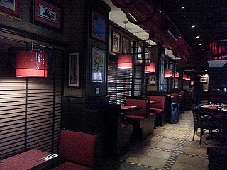 Ruby's Bar & Grill