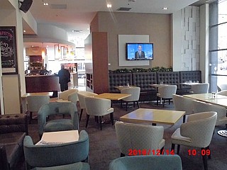Sirocco Restaurant at Holiday Inn Melbourne on Flinders