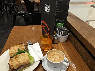 Cafe XS