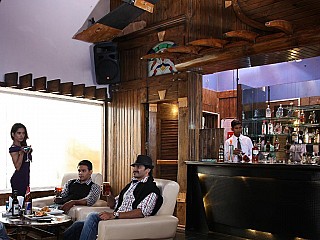 Cloud 9 Lounge Bar