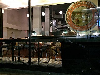 Pizza e Mozzarella Bar